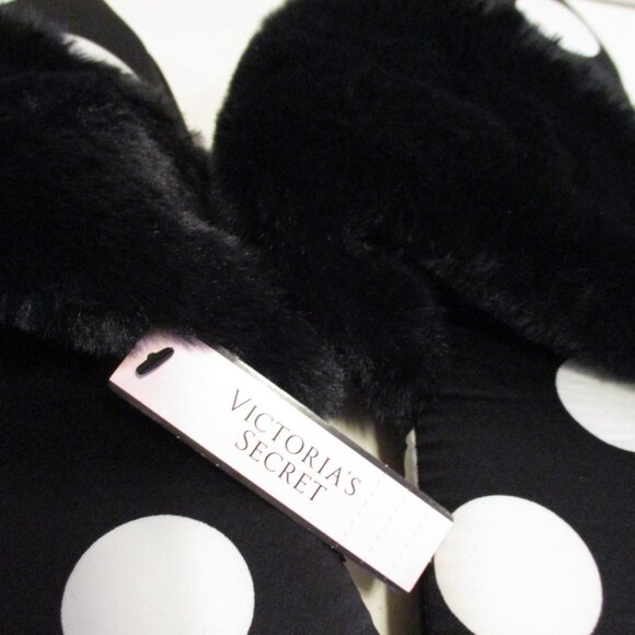 Victoria Secret NEW Woman Large (9-10) Black White Fuzzy Slippers With Case - Picture 7 of 9